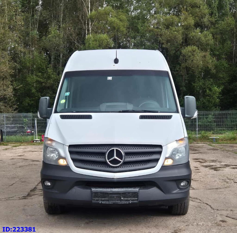 MERCEDES-BENZ Sprinter 316 Euro 6 - Transporter mit Doppelkabine: das Bild 2 MERCEDES-BENZ Sprinter 316 Euro 6 - Transporter mit Doppelkabine: das Bild 2