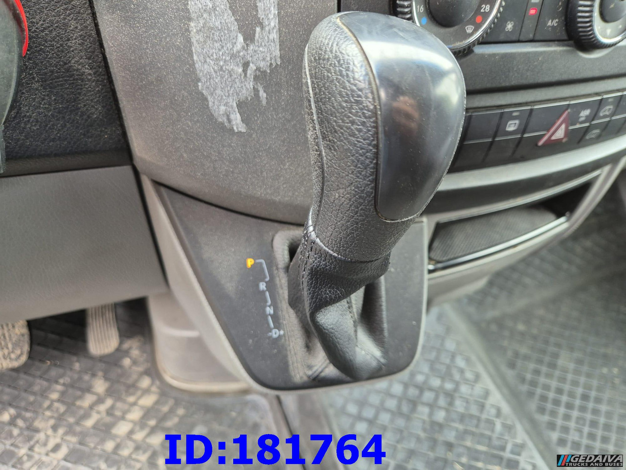 Reisebus MERCEDES-BENZ Sprinter 316 Pegabus Euro5: das Bild 15