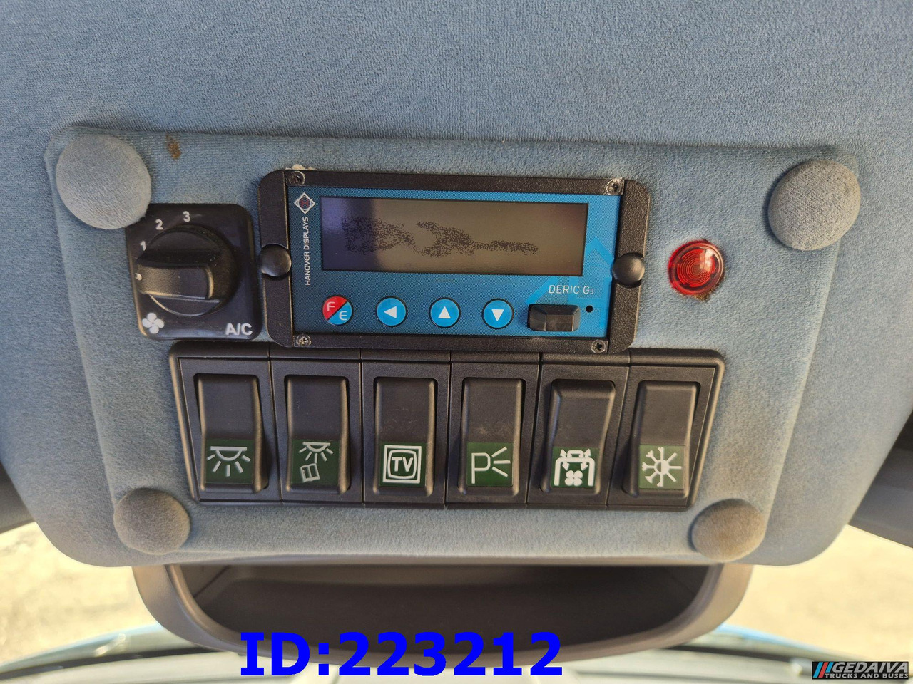 Reisebus MERCEDES-BENZ Sprinter 316 VIP Euro5: das Bild 17