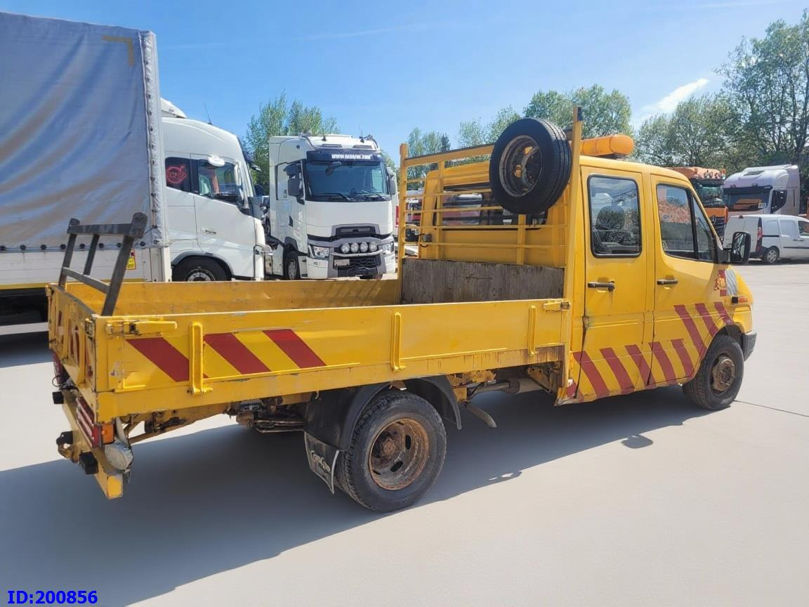 MERCEDES-BENZ Sprinter 408D - 5 Seater - Pritsche LKW: das Bild 5 MERCEDES-BENZ Sprinter 408D - 5 Seater - Pritsche LKW: das Bild 5