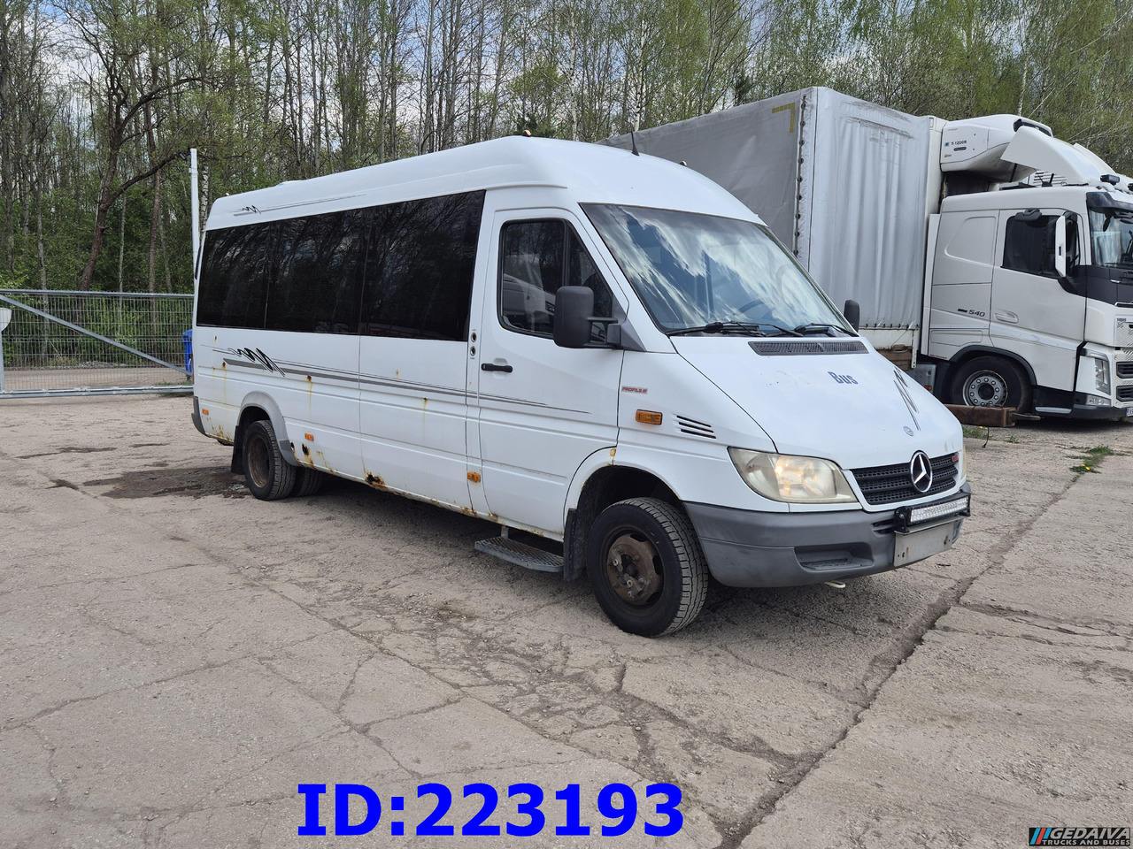 MERCEDES-BENZ Sprinter 416 VIP AC 17-seater - Reisebus: das Bild 4 MERCEDES-BENZ Sprinter 416 VIP AC 17-seater - Reisebus: das Bild 4
