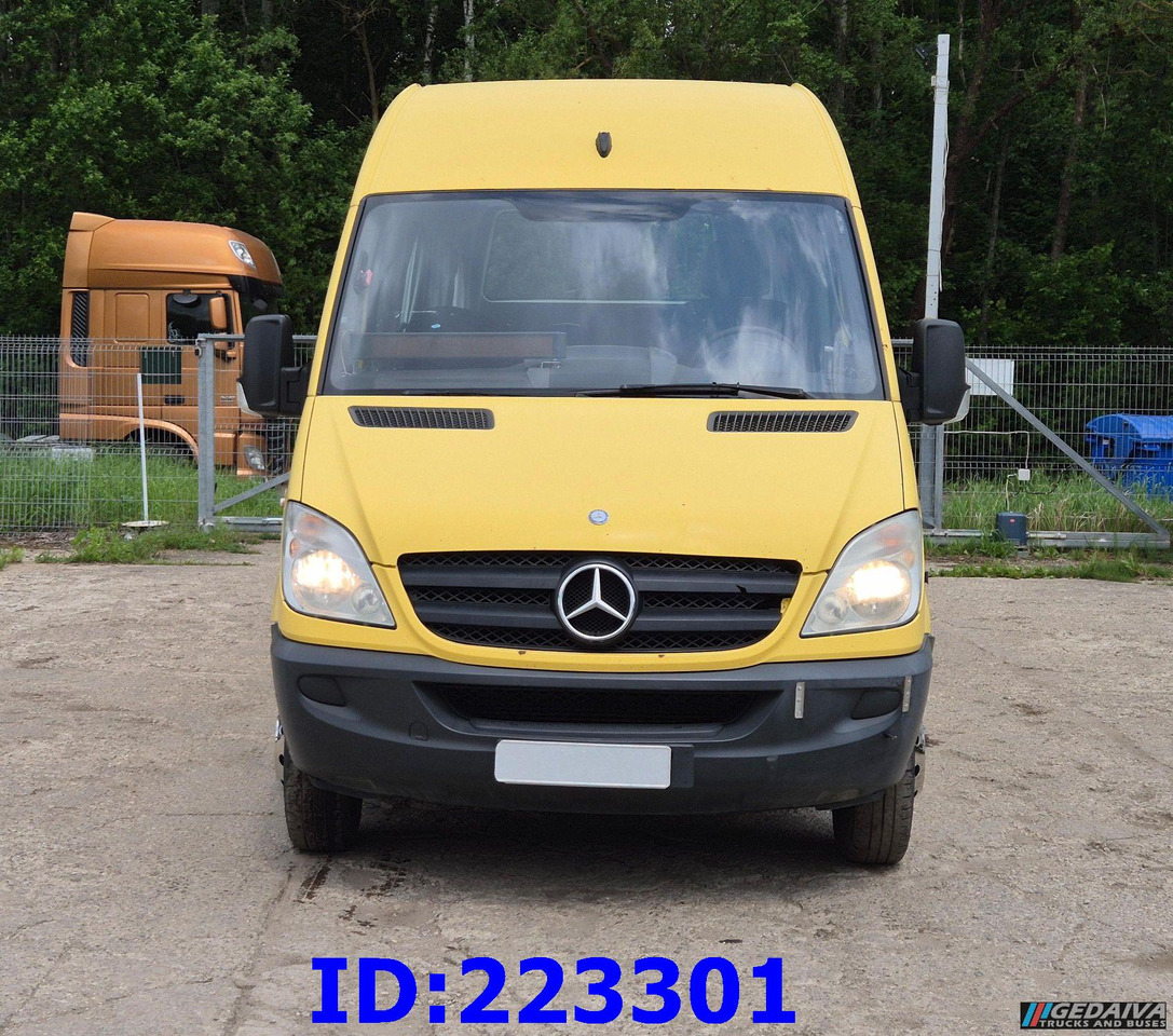 MERCEDES-BENZ Sprinter 515 TRANSFER 23 PLACES - Reisebus: das Bild 2 MERCEDES-BENZ Sprinter 515 TRANSFER 23 PLACES - Reisebus: das Bild 2