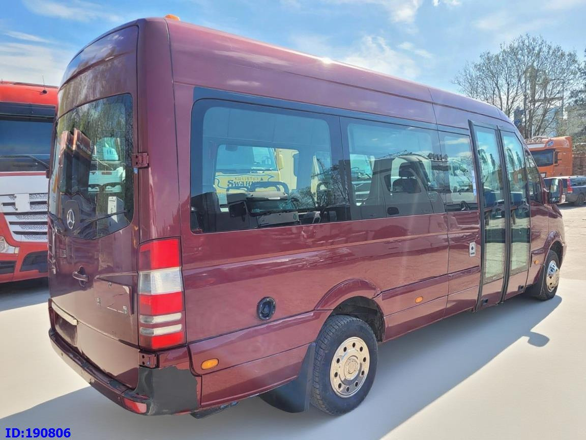 Linienbus MERCEDES-BENZ Sprinter 518 - 22 Place: das Bild 6