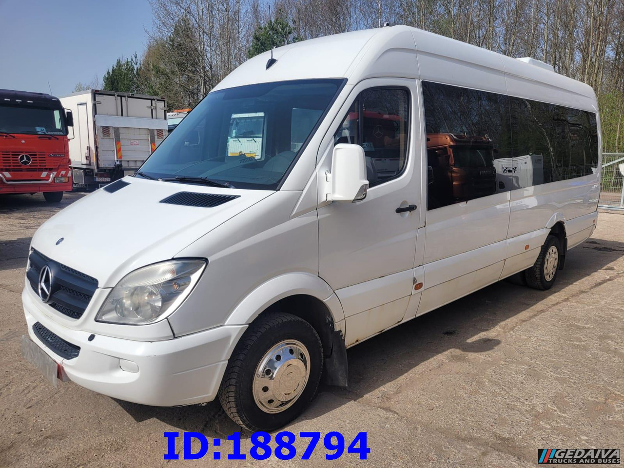 MERCEDES-BENZ Sprinter 518 - Kasten VIP - 20 Seater - Reisebus: das Bild 1 MERCEDES-BENZ Sprinter 518 - Kasten VIP - 20 Seater - Reisebus: das Bild 1