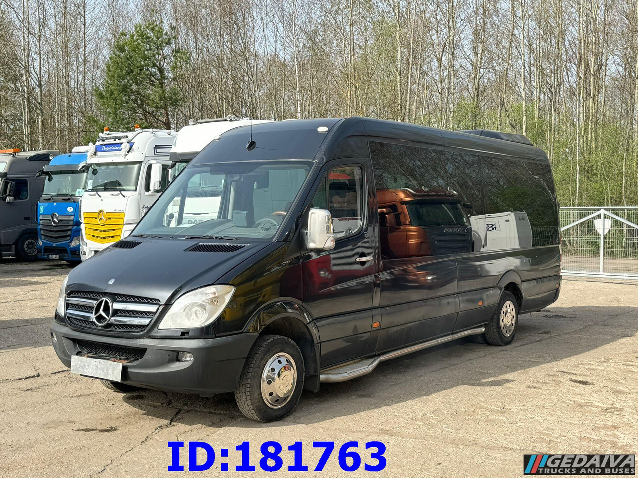 MERCEDES-BENZ Sprinter 518 - VIP - 17 Seater - Reisebus: das Bild 1 MERCEDES-BENZ Sprinter 518 - VIP - 17 Seater - Reisebus: das Bild 1