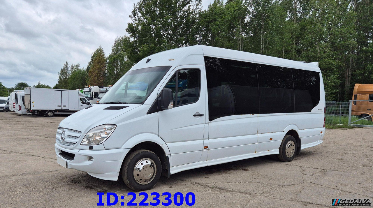 MERCEDES-BENZ Sprinter 518 VIP - 17 Seater - Reisebus: das Bild 1 MERCEDES-BENZ Sprinter 518 VIP - 17 Seater - Reisebus: das Bild 1