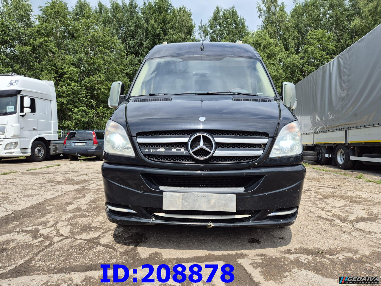 MERCEDES-BENZ Sprinter 519 -VIP- 17 places - Reisebus: das Bild 2 MERCEDES-BENZ Sprinter 519 -VIP- 17 places - Reisebus: das Bild 2
