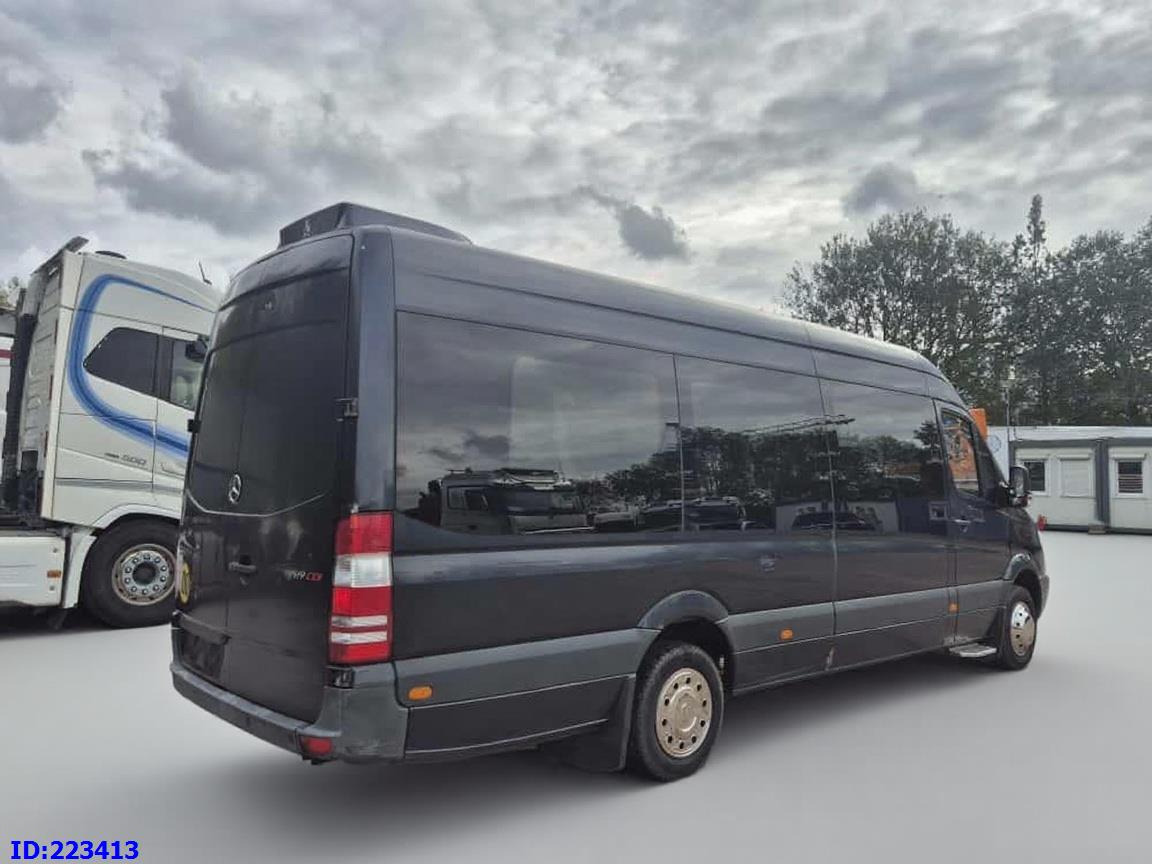 MERCEDES-BENZ Sprinter 519 VIP - 20 Seater - Euro 5 - Kleinbus, Personentransporter: das Bild 5 MERCEDES-BENZ Sprinter 519 VIP - 20 Seater - Euro 5 - Kleinbus, Personentransporter: das Bild 5