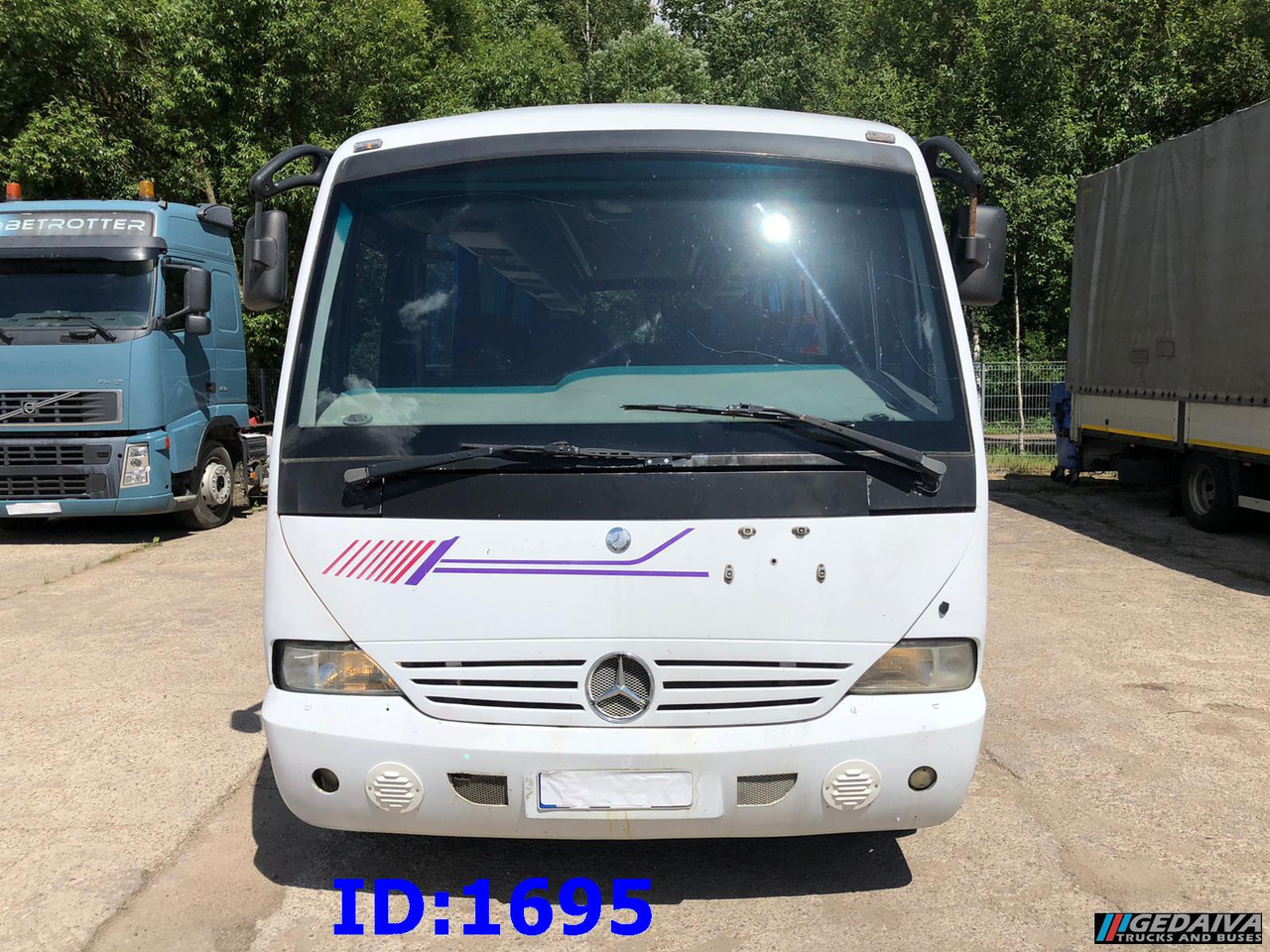 MERCEDES-BENZ Vario Medio 815 30-Seater - Reisebus: das Bild 2 MERCEDES-BENZ Vario Medio 815 30-Seater - Reisebus: das Bild 2