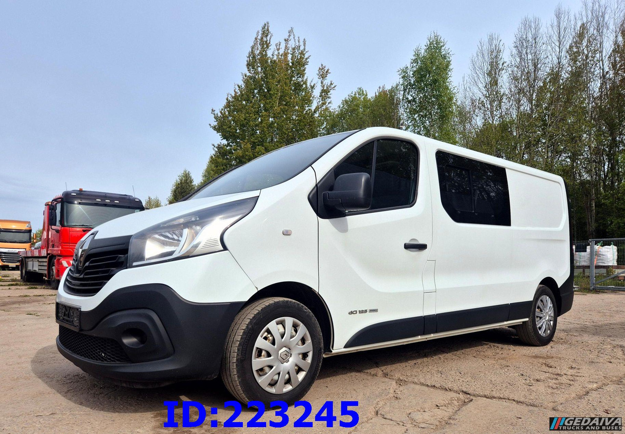 RENAULT Trafic Euro6 - Transporter mit Doppelkabine: das Bild 1 RENAULT Trafic Euro6 - Transporter mit Doppelkabine: das Bild 1