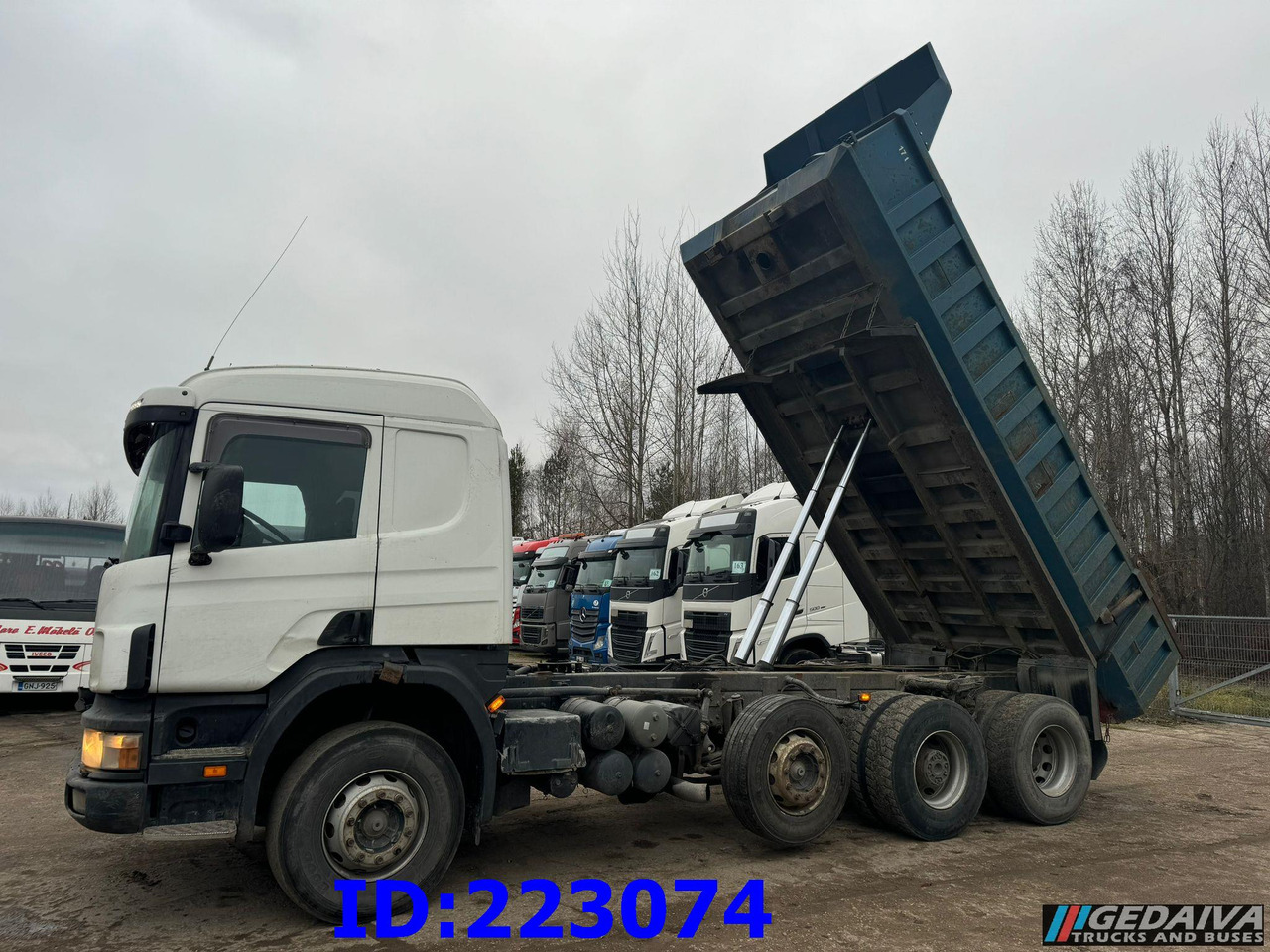 SCANIA 124 8x2 - Manual - Full steel - Kipper: das Bild 1 SCANIA 124 8x2 - Manual - Full steel - Kipper: das Bild 1