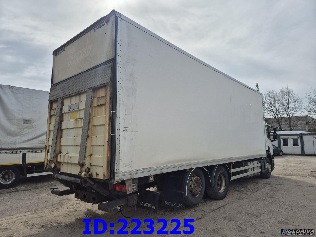 SCANIA P380 6x2 Open side box - Koffer LKW: das Bild 5 SCANIA P380 6x2 Open side box - Koffer LKW: das Bild 5