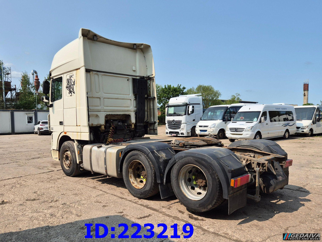 DAF XF 105.460 6X2 (10 tyre) Retarder Euro5 - Sattelzugmaschine: das Bild 5 DAF XF 105.460 6X2 (10 tyre) Retarder Euro5 - Sattelzugmaschine: das Bild 5