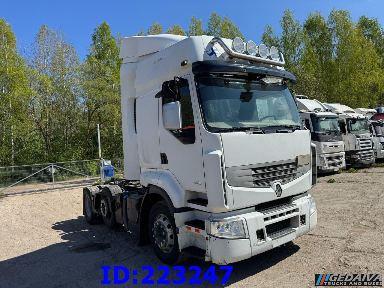 RENAULT Premium 6x2 460 EEV Euro5 - Sattelzugmaschine: das Bild 2 RENAULT Premium 6x2 460 EEV Euro5 - Sattelzugmaschine: das Bild 2