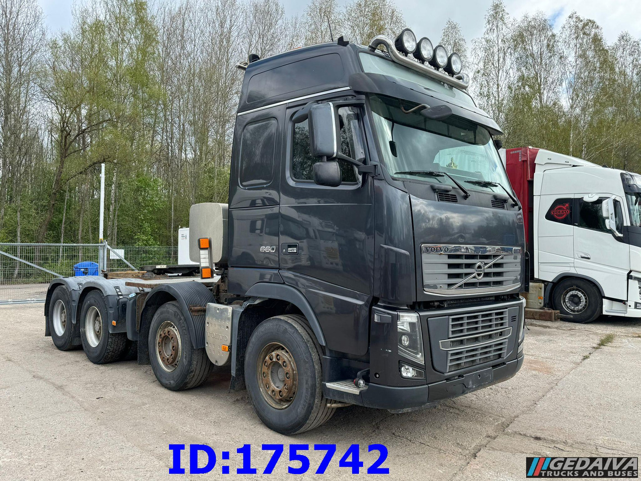 VOLVO FH16 660HP 8x4 - Sattelzugmaschine: das Bild 4 VOLVO FH16 660HP 8x4 - Sattelzugmaschine: das Bild 4