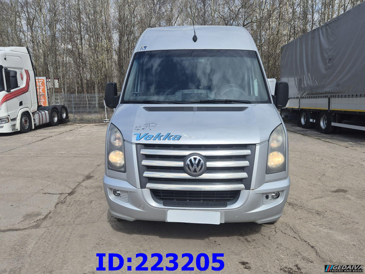 VOLKSWAGEN Crafter VIP - 17-seats - Euro5 - Reisebus: das Bild 2 VOLKSWAGEN Crafter VIP - 17-seats - Euro5 - Reisebus: das Bild 2