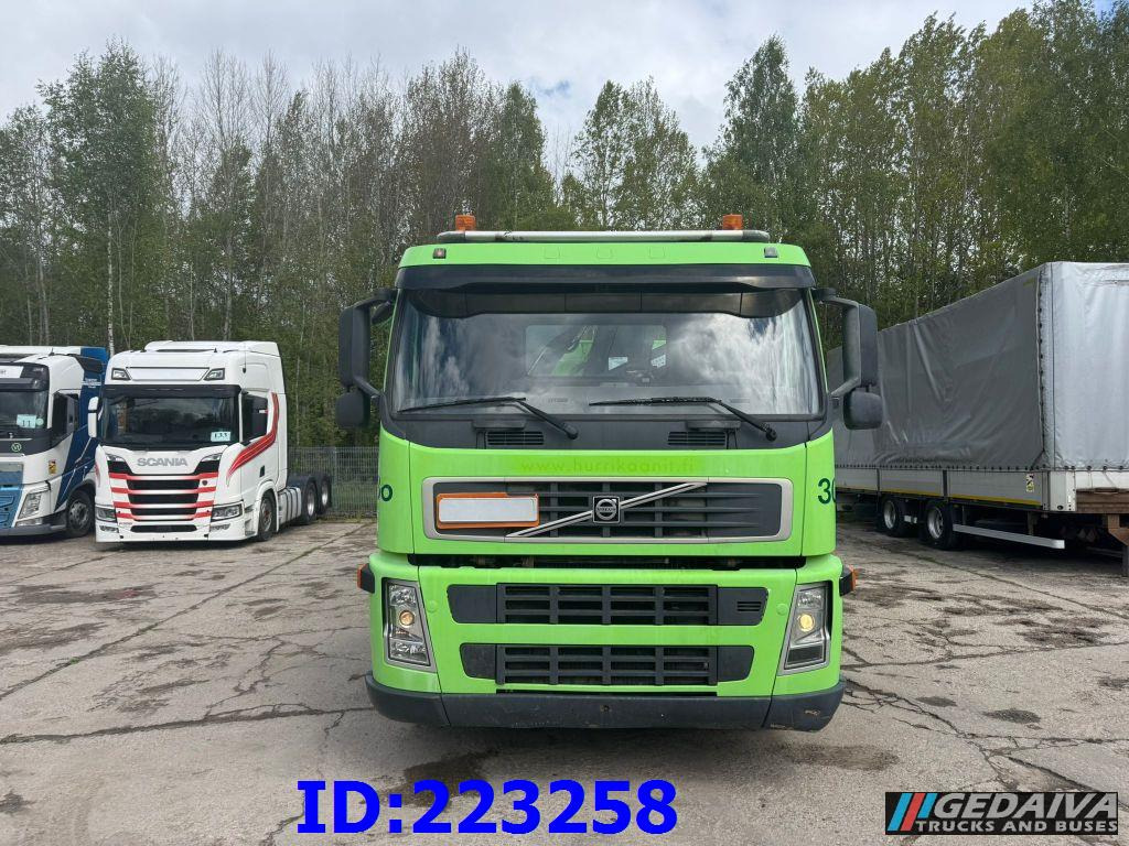 VOLVO 300HP 6x2 + HIAB 144B -3 CL - Pritsche LKW: das Bild 2 VOLVO 300HP 6x2 + HIAB 144B -3 CL - Pritsche LKW: das Bild 2
