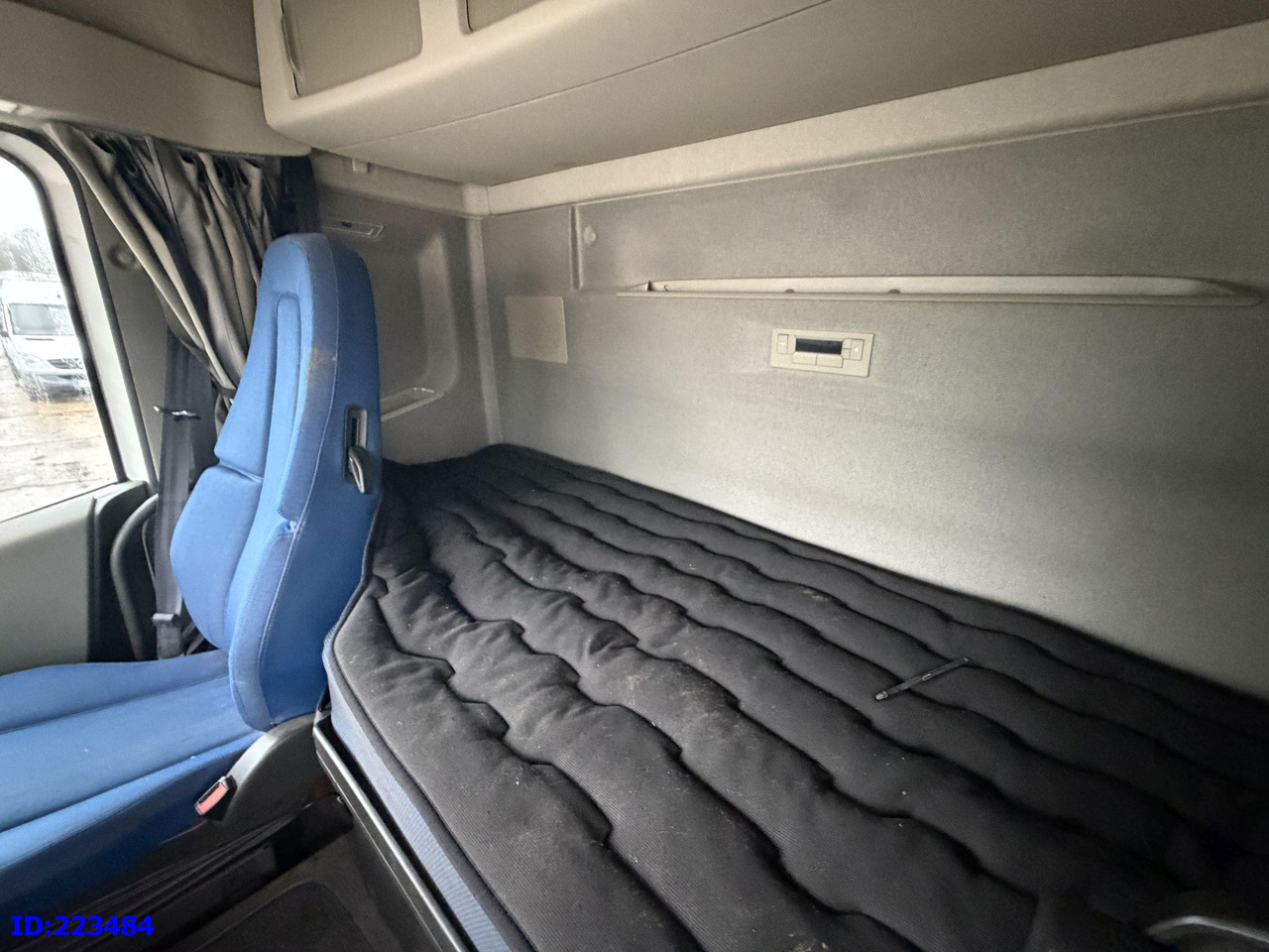 Fahrgestell LKW VOLVO FH13 420HP: das Bild 16