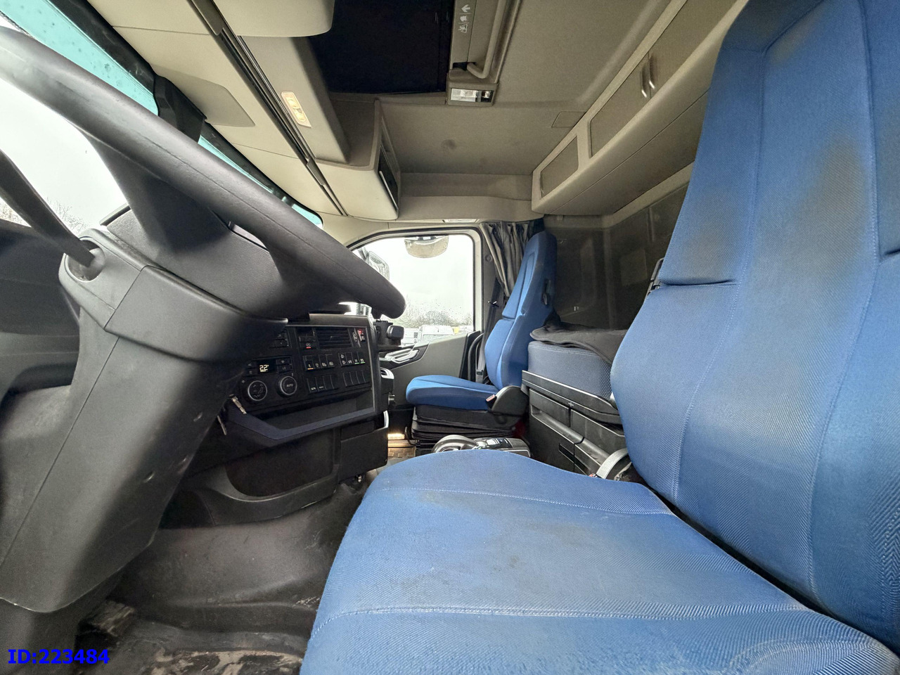 Fahrgestell LKW VOLVO FH13 420HP: das Bild 9