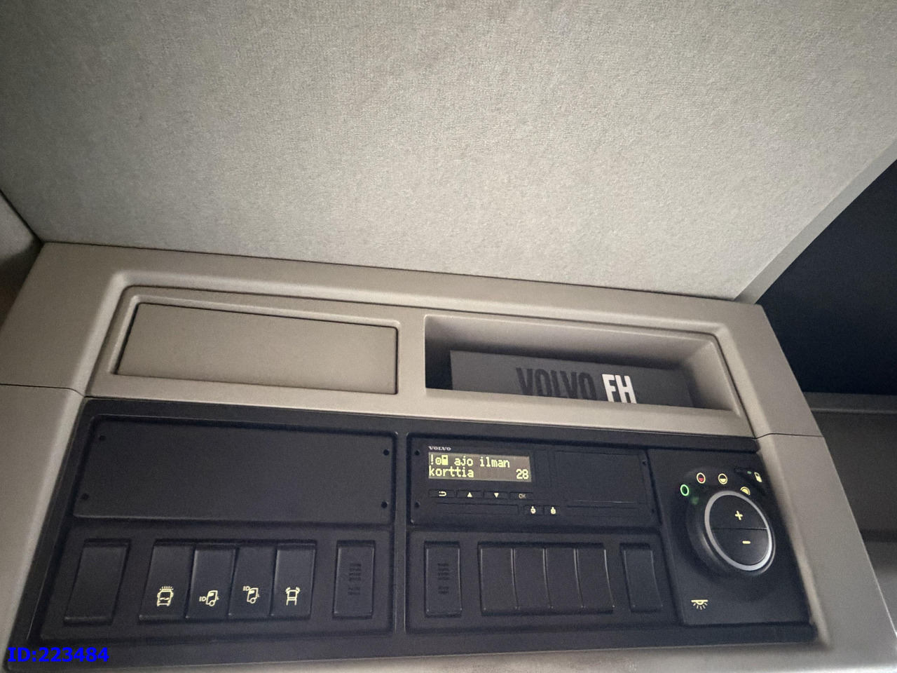 Fahrgestell LKW VOLVO FH13 420HP: das Bild 14