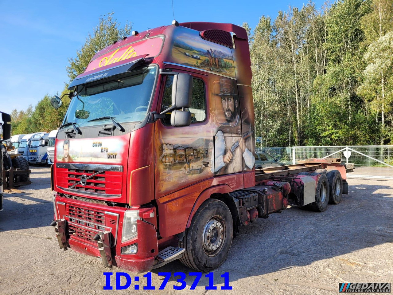 VOLVO FH16 700HP 6x4 Euro5 - Fahrgestell LKW: das Bild 1 VOLVO FH16 700HP 6x4 Euro5 - Fahrgestell LKW: das Bild 1