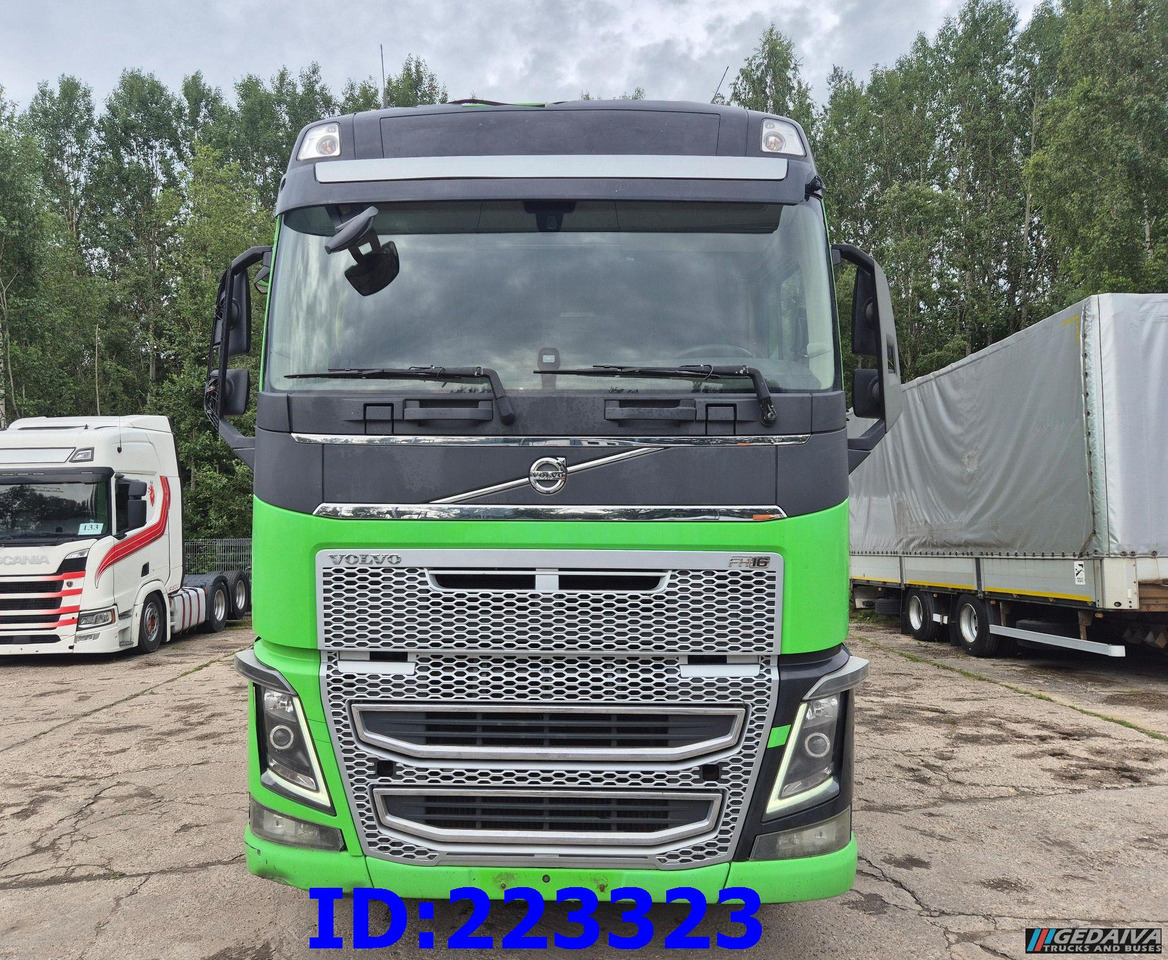 VOLVO FH16 750HP - 8x4 -Big Axles - Koffer LKW: das Bild 2 VOLVO FH16 750HP - 8x4 -Big Axles - Koffer LKW: das Bild 2