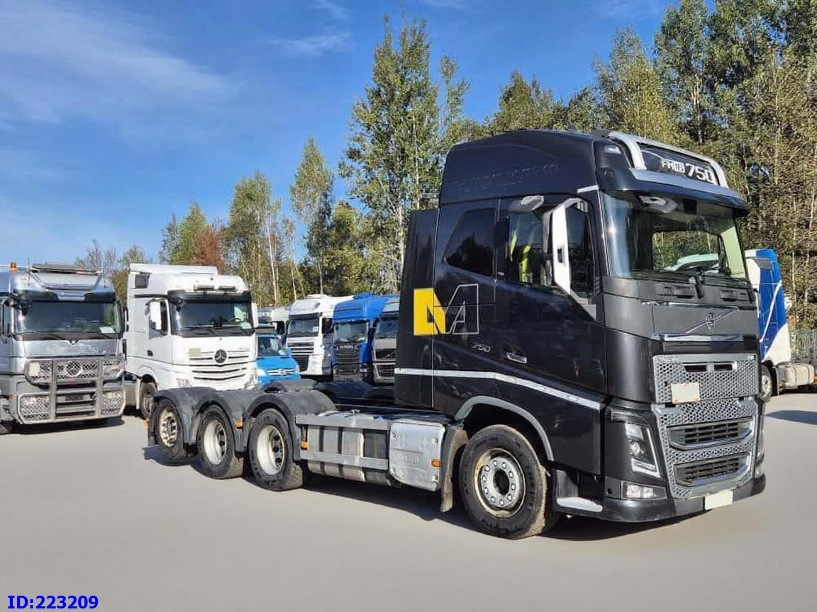 VOLVO FH16 750HP 8x4 Steering axle - Fahrgestell LKW: das Bild 4 VOLVO FH16 750HP 8x4 Steering axle - Fahrgestell LKW: das Bild 4