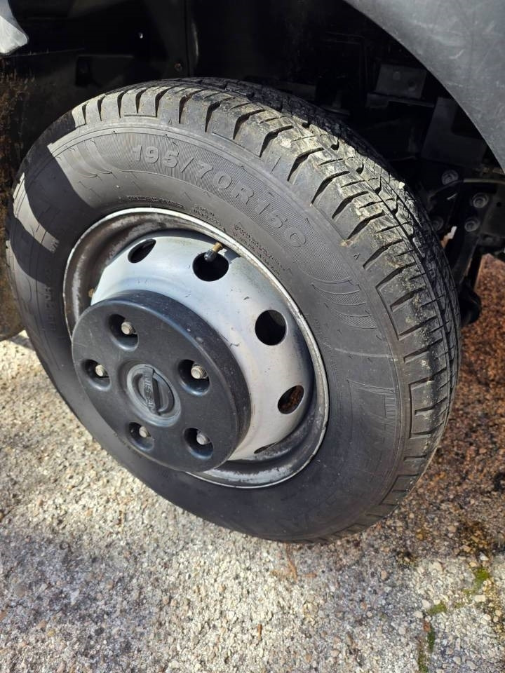 GSR E219PX E4 - LKW mit Arbeitsbühne: das Bild 3 GSR E219PX E4 - LKW mit Arbeitsbühne: das Bild 3