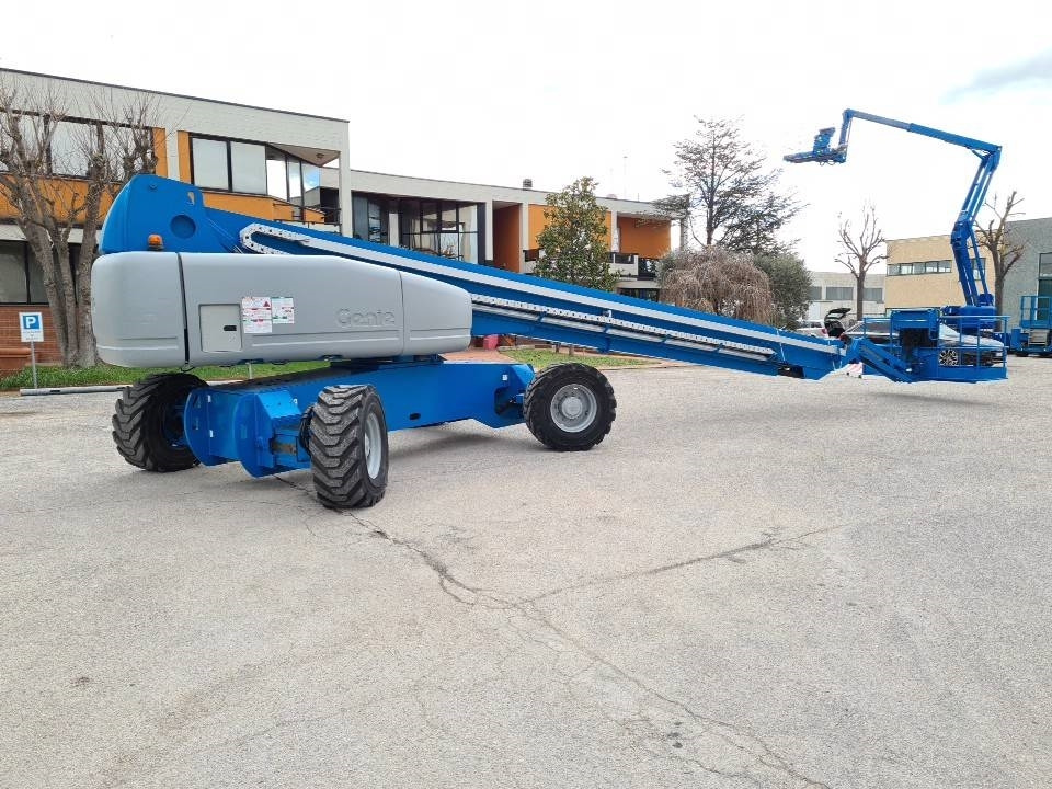 Genie S125 4WD - Teleskopbühne: das Bild 3 Genie S125 4WD - Teleskopbühne: das Bild 3