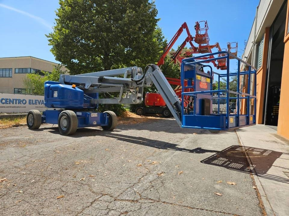 Genie Z 45/25 J DC - Gelenkarmbühne: das Bild 1 Genie Z 45/25 J DC - Gelenkarmbühne: das Bild 1