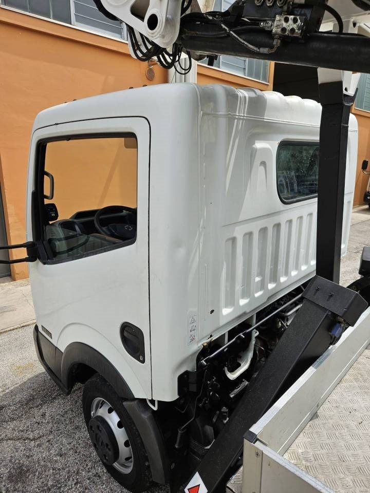 Oil & Steel Snake 21.12 - LKW mit Arbeitsbühne: das Bild 4 Oil & Steel Snake 21.12 - LKW mit Arbeitsbühne: das Bild 4