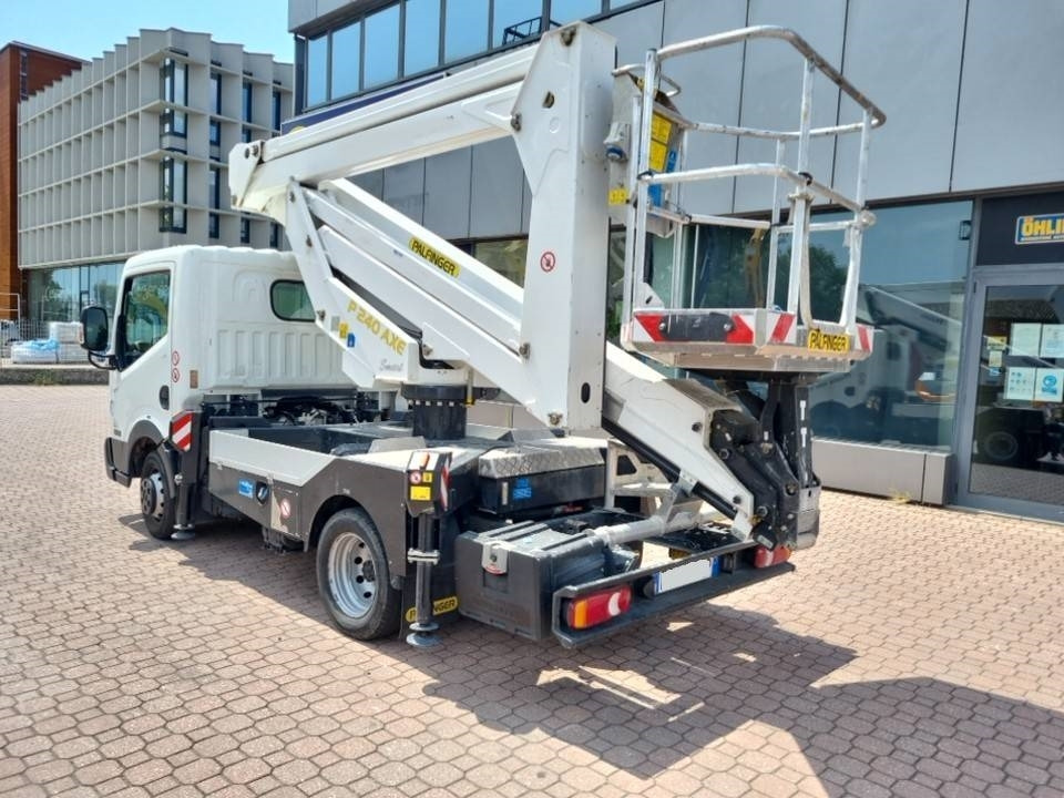 Palfinger P 240 AXE - LKW mit Arbeitsbühne: das Bild 5 Palfinger P 240 AXE - LKW mit Arbeitsbühne: das Bild 5