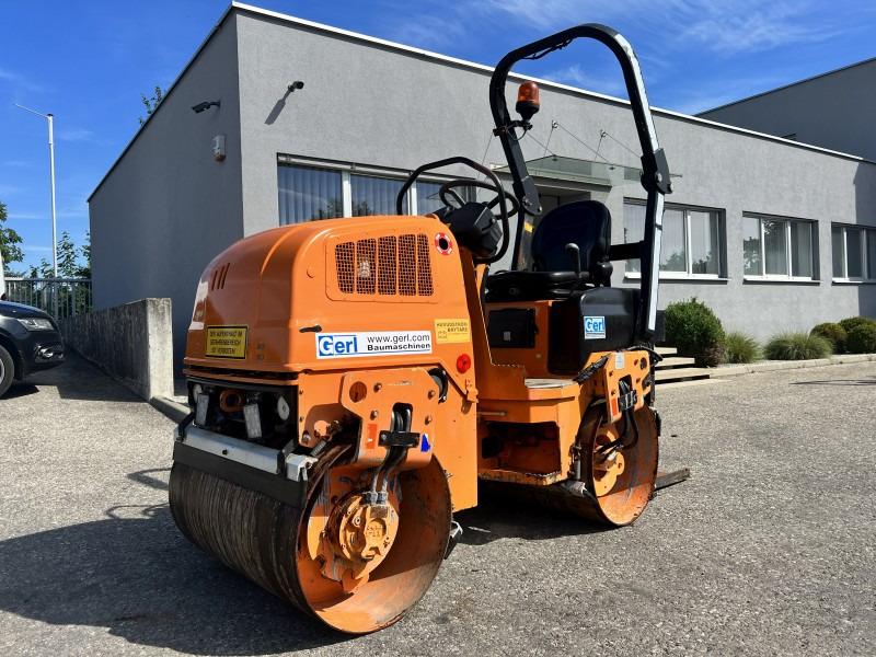 Dynapac DC 900 (110585) - Straßenwalze: das Bild 2 Dynapac DC 900 (110585) - Straßenwalze: das Bild 2