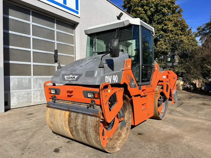 Hamm DV 90-VO (111025) - Straßenwalze: das Bild 2 Hamm DV 90-VO (111025) - Straßenwalze: das Bild 2