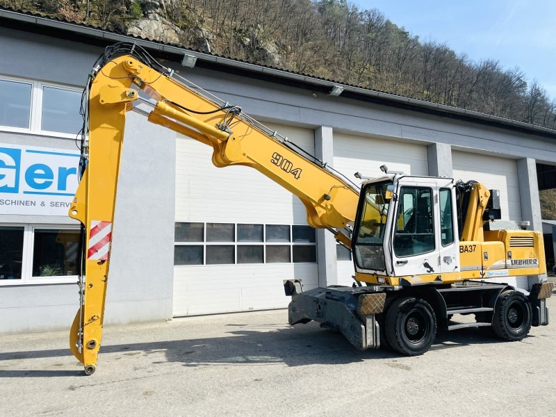 Liebherr A904 (3758) - Umschlagbagger: das Bild 3 Liebherr A904 (3758) - Umschlagbagger: das Bild 3