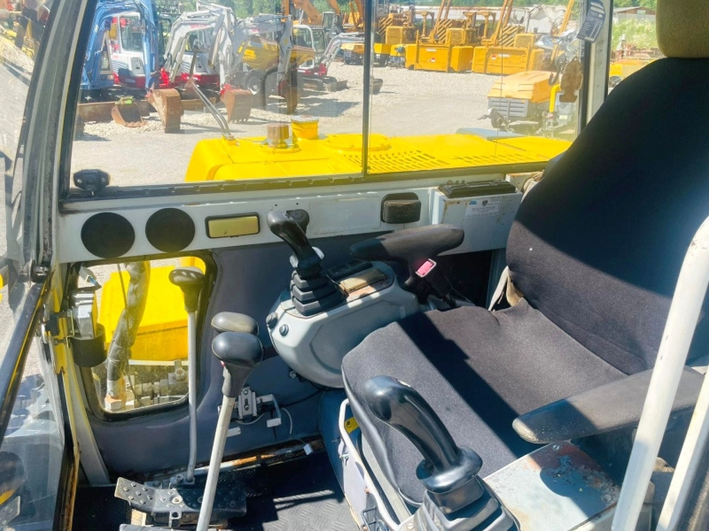 Neuson 8002 RDV (4015) - Minibagger: das Bild 5 Neuson 8002 RDV (4015) - Minibagger: das Bild 5