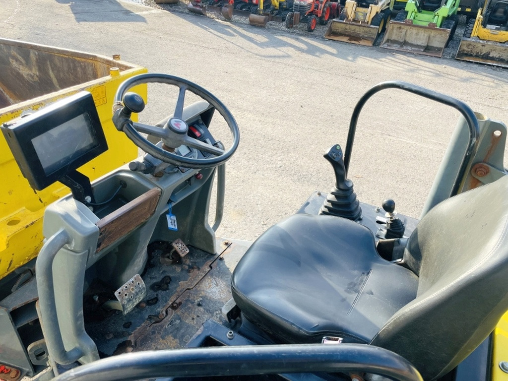 Neuson DW60 (3912) - Mini-Kipper: das Bild 5 Neuson DW60 (3912) - Mini-Kipper: das Bild 5