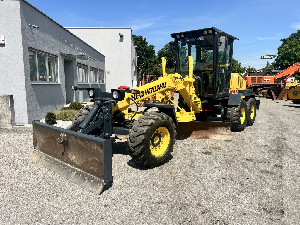 O&K – New Holland F 106 A (111601) - Grader: das Bild 2 O&K – New Holland F 106 A (111601) - Grader: das Bild 2