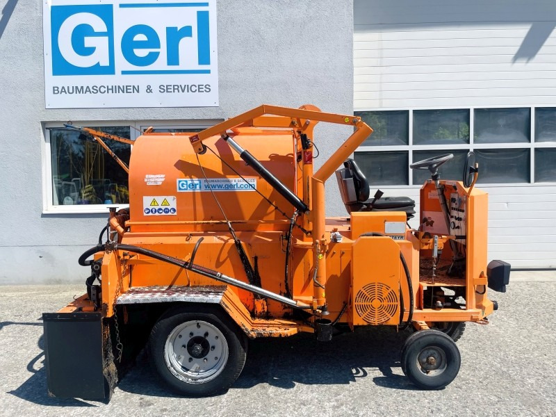 Bitumenspritzmaschine Steyr STI VSM-3R (3833): das Bild 8