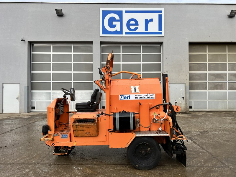 Strassmayr STI VSM-3R (111103) - Bitumenspritzmaschine: das Bild 1 Strassmayr STI VSM-3R (111103) - Bitumenspritzmaschine: das Bild 1