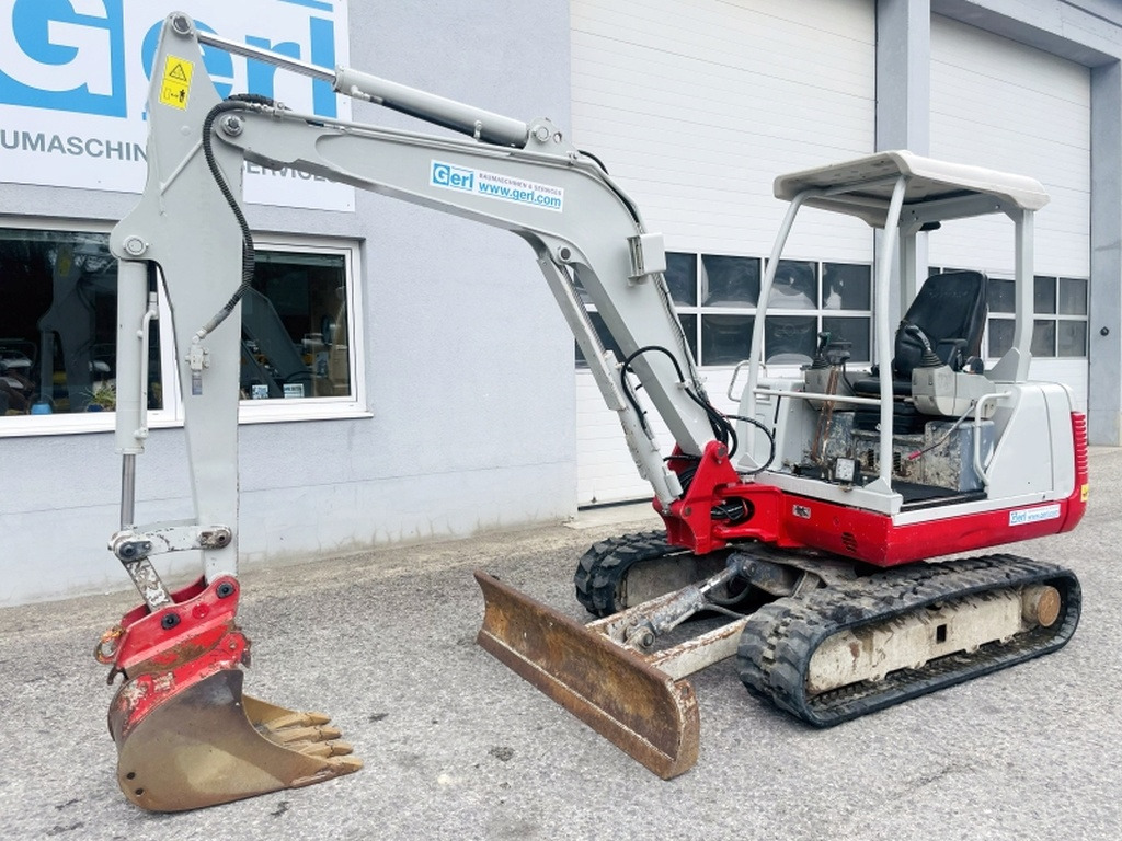 Takeuchi TB135 (4056) - Minibagger: das Bild 4 Takeuchi TB135 (4056) - Minibagger: das Bild 4