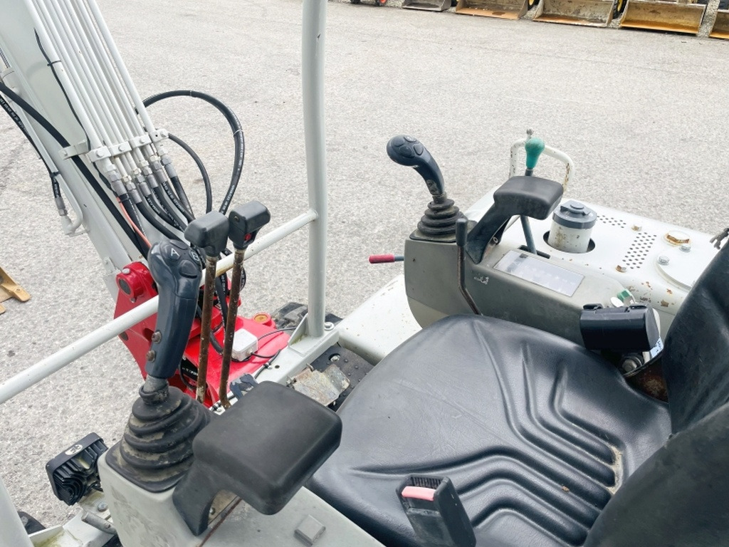 Takeuchi TB135 (4056) - Minibagger: das Bild 5 Takeuchi TB135 (4056) - Minibagger: das Bild 5
