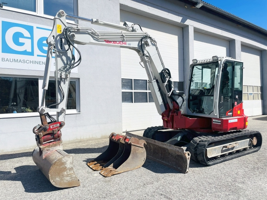 Takeuchi TB280FR (4050) - Minibagger: das Bild 4 Takeuchi TB280FR (4050) - Minibagger: das Bild 4