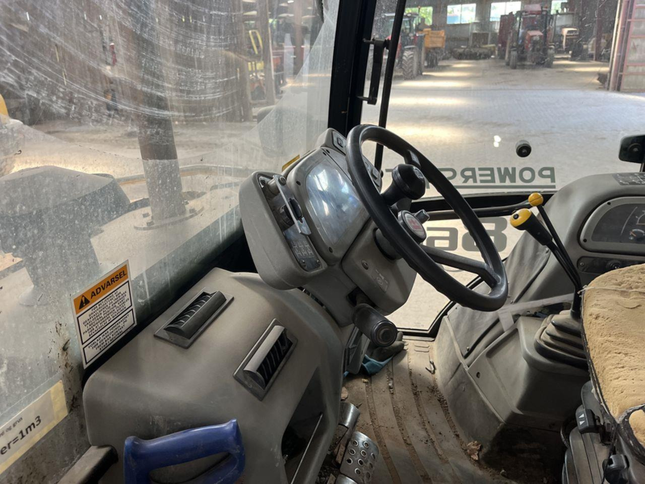 Fermec 860 - Baggerlader: das Bild 2 Fermec 860 - Baggerlader: das Bild 2