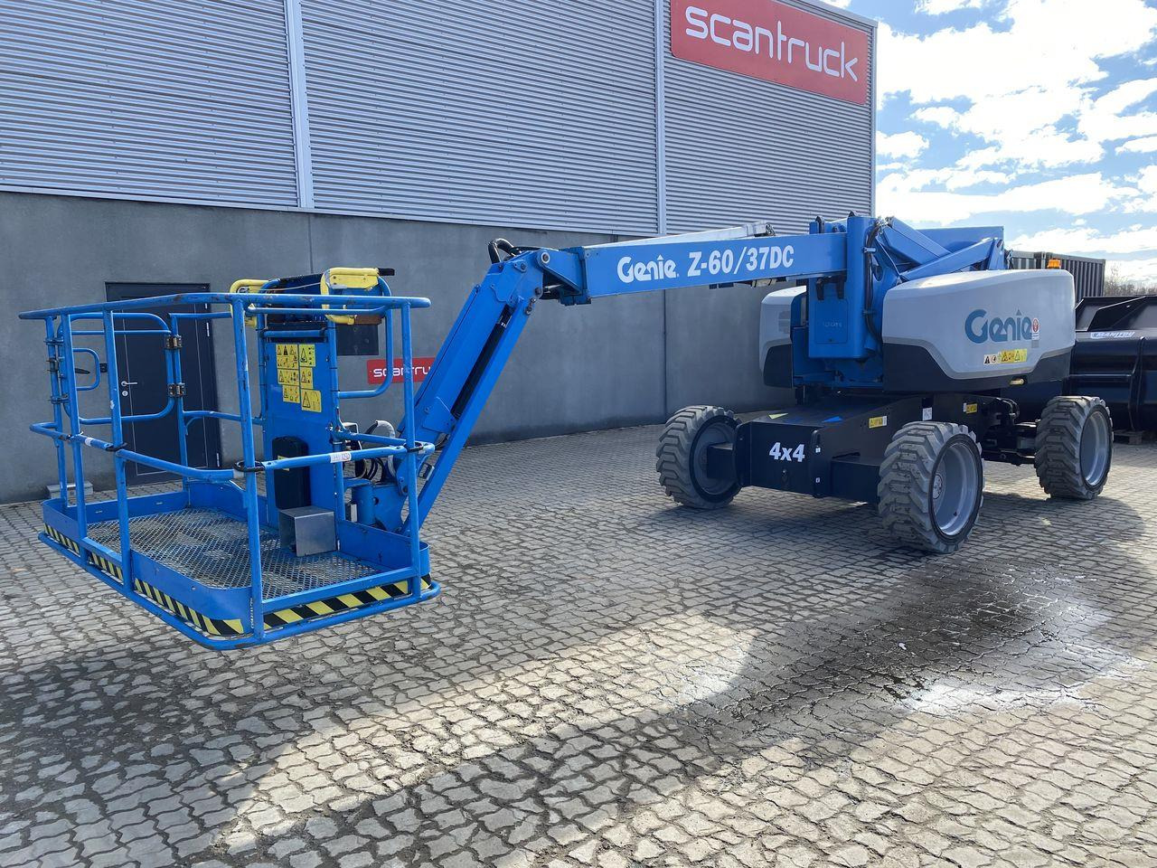 Genie Z60/37 DC - Gelenkarmbühne: das Bild 1 Genie Z60/37 DC - Gelenkarmbühne: das Bild 1
