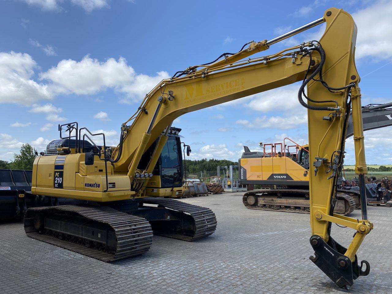 Komatsu PC210LC-11 - Kettenbagger: das Bild 5 Komatsu PC210LC-11 - Kettenbagger: das Bild 5