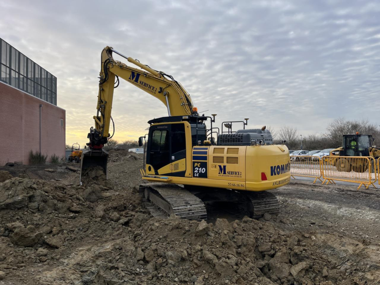 Komatsu PC210LC-11 - Kettenbagger: das Bild 3 Komatsu PC210LC-11 - Kettenbagger: das Bild 3