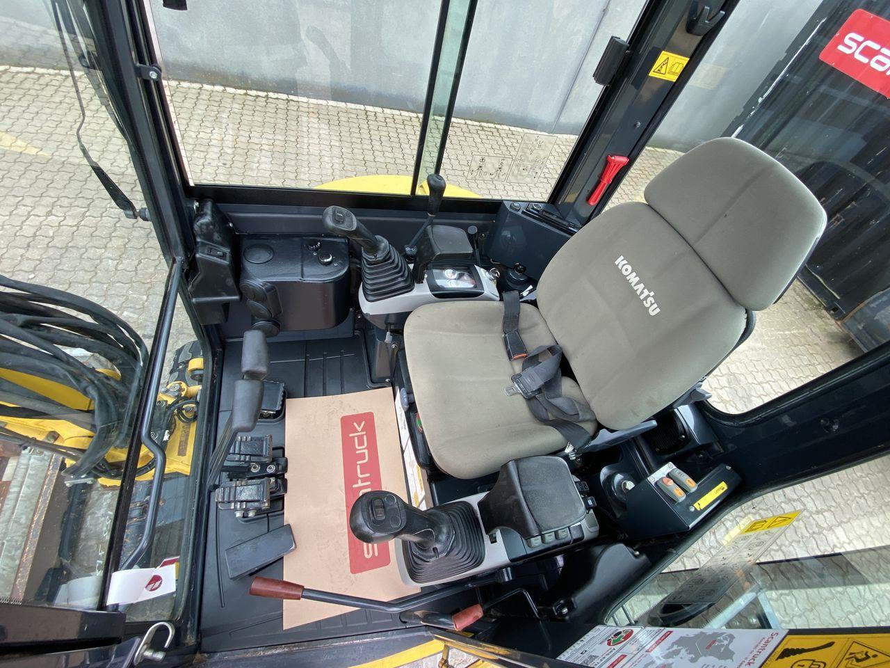 Komatsu PC26MR-3 - Minibagger: das Bild 3 Komatsu PC26MR-3 - Minibagger: das Bild 3