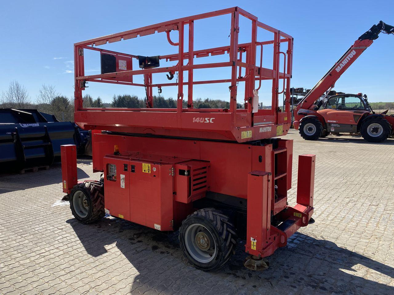 Manitou 140SC - Scherenbühne: das Bild 5 Manitou 140SC - Scherenbühne: das Bild 5