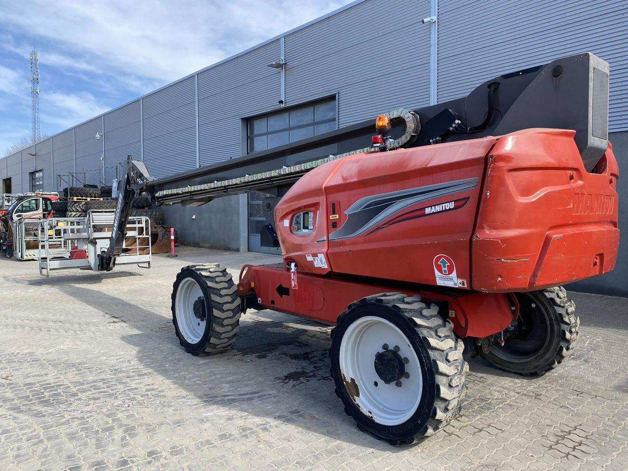 Manitou 280TJ - Teleskopbühne: das Bild 2 Manitou 280TJ - Teleskopbühne: das Bild 2